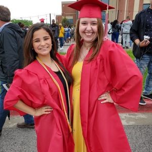 Meet your Posher, Brenna